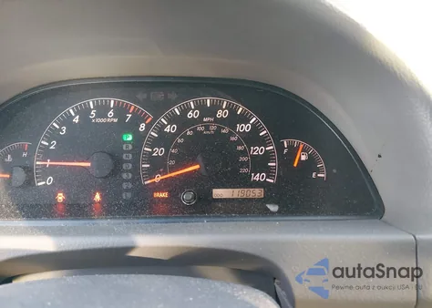 2005 Toyota Camry Le z USA, uszkodzony, nr VIN 4T1BE32K75U034202